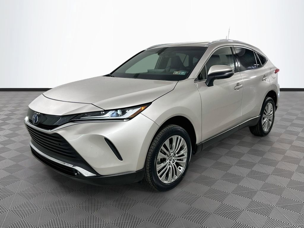 Certified 2023 Toyota Venza XLE Sport Utility