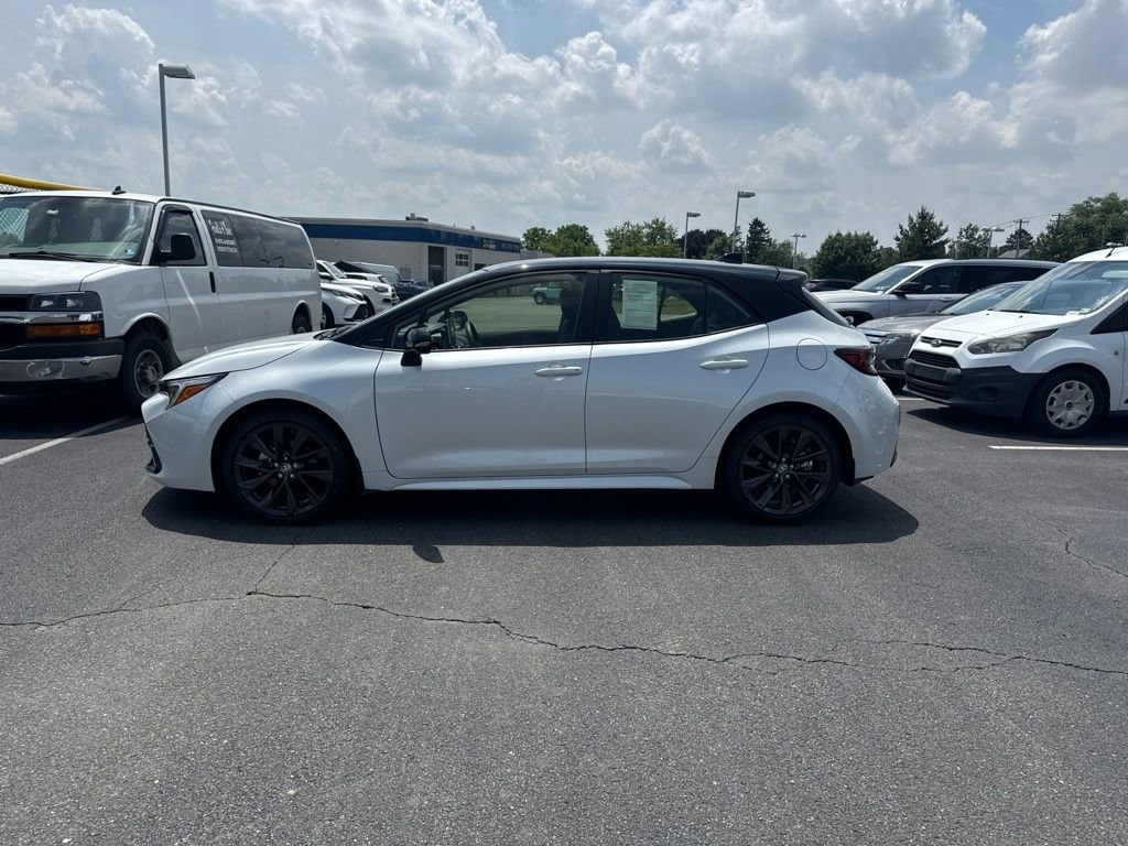 Used 2025 Toyota Corolla Hatchback XSE Hatchback