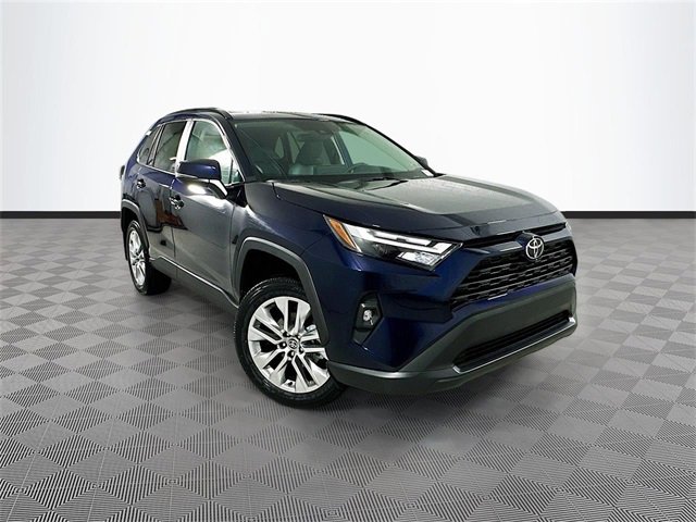 2025 Toyota RAV4 XLE Premium's photo