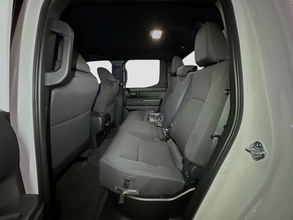 2026 Toyota Tacoma SR - Photo 15