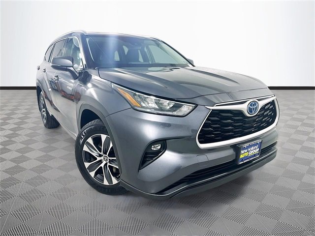 2020 Toyota Highlander Hybrid Sport Utility 