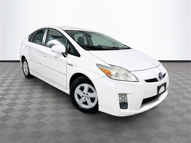 2011 Toyota Prius III's photo