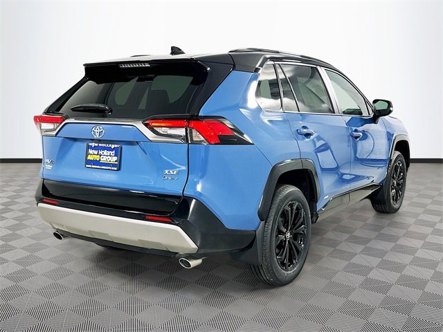 2025 Toyota RAV4 Hybrid XSE photo 2