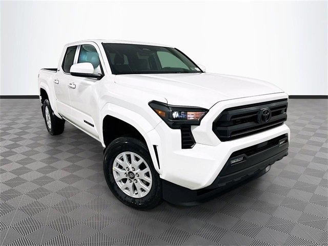 2026 Toyota Tacoma SR5's photo