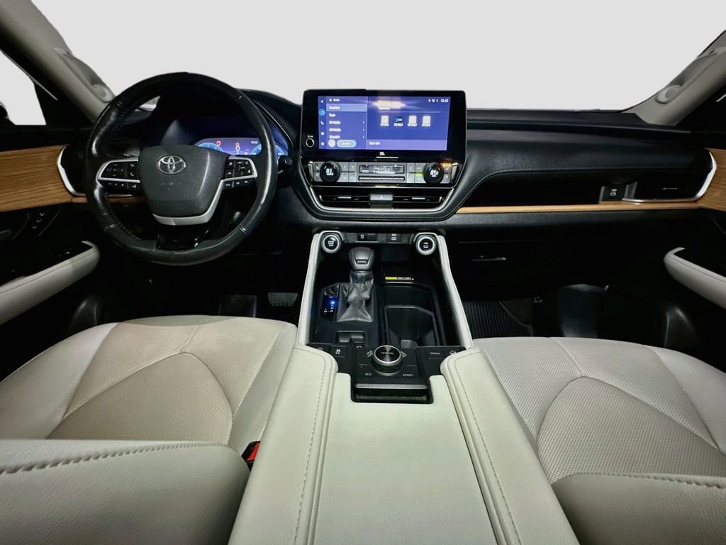 2024 Toyota Grand Highlander Platinum - Photo 9