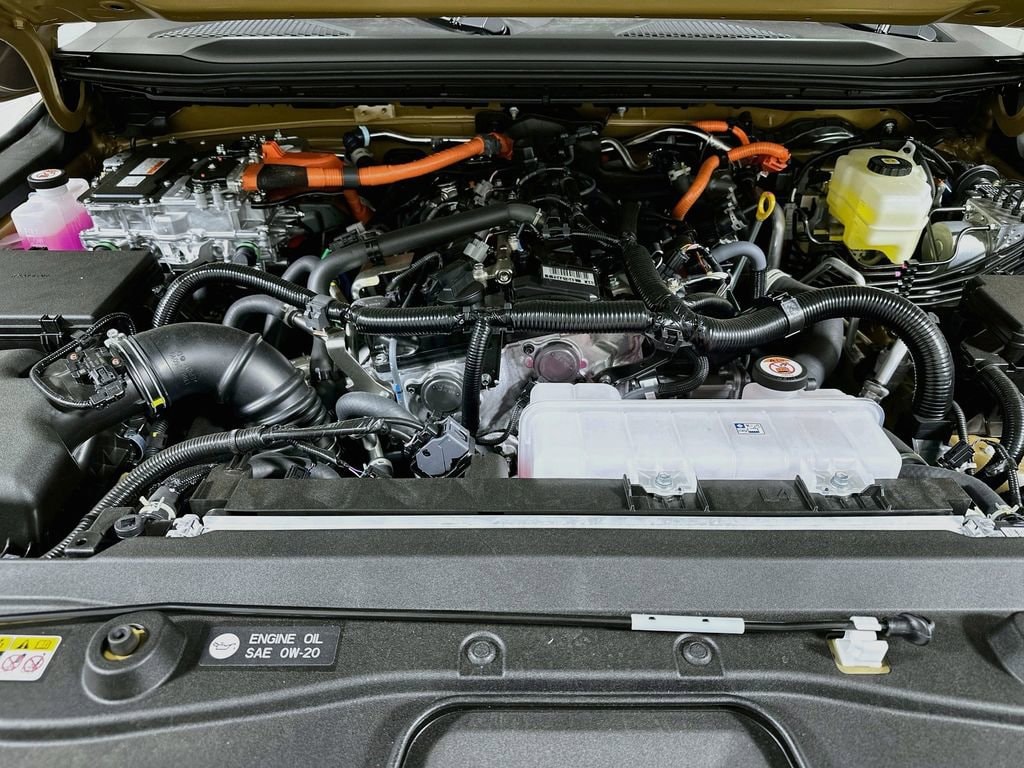 2026 Toyota Land Cruiser Base - Photo 18