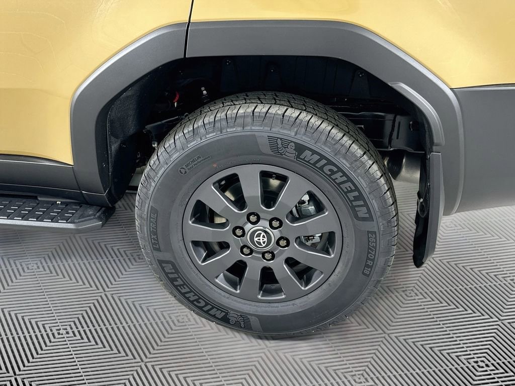 2026 Toyota Land Cruiser Base - Photo 15