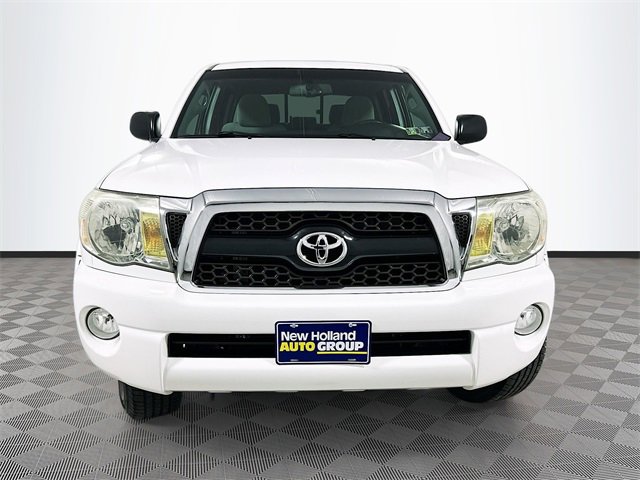2011 Toyota Tacoma Base photo 2