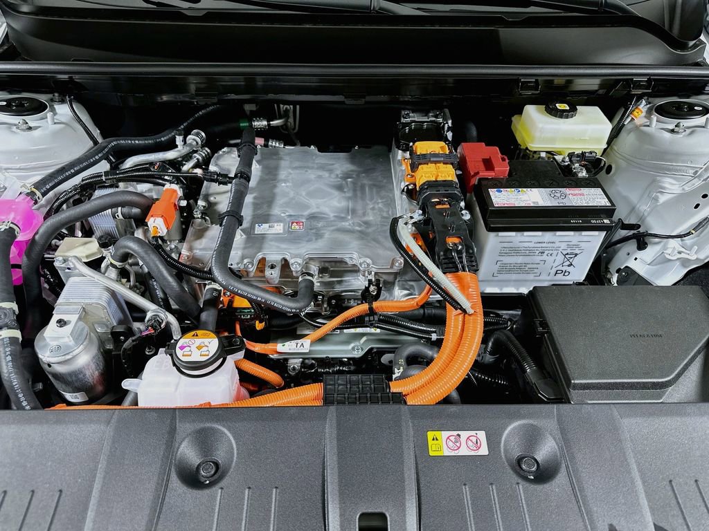 2026 Toyota C-HR SE - Photo 18