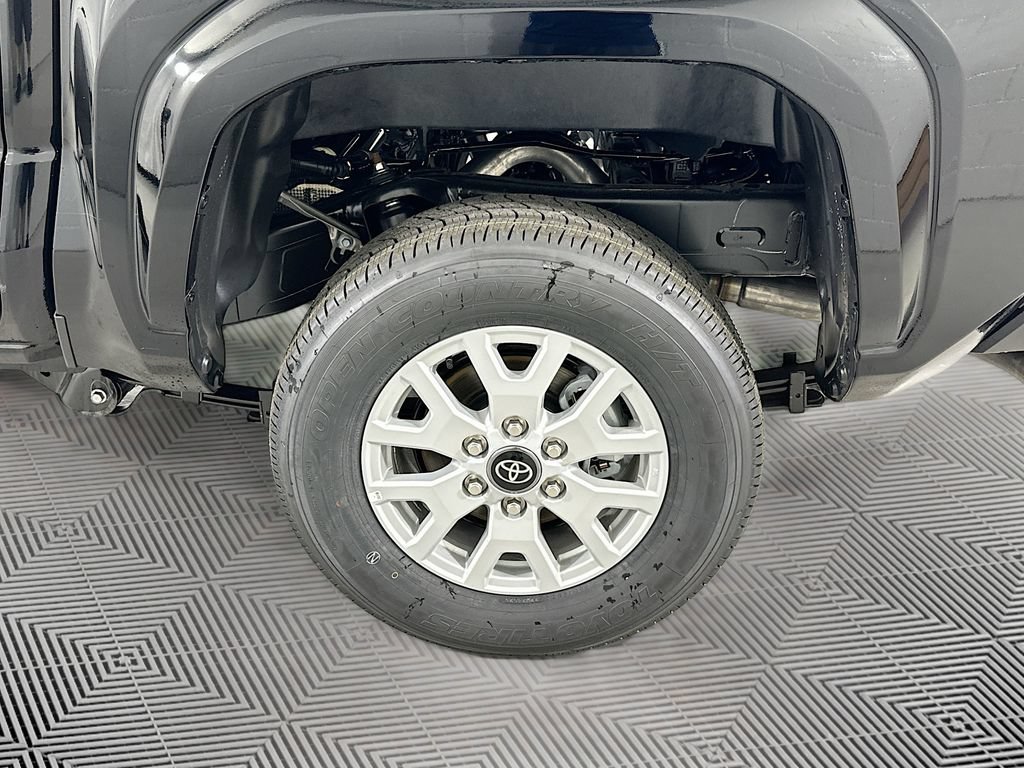 2026 Toyota Tacoma SR - Photo 15