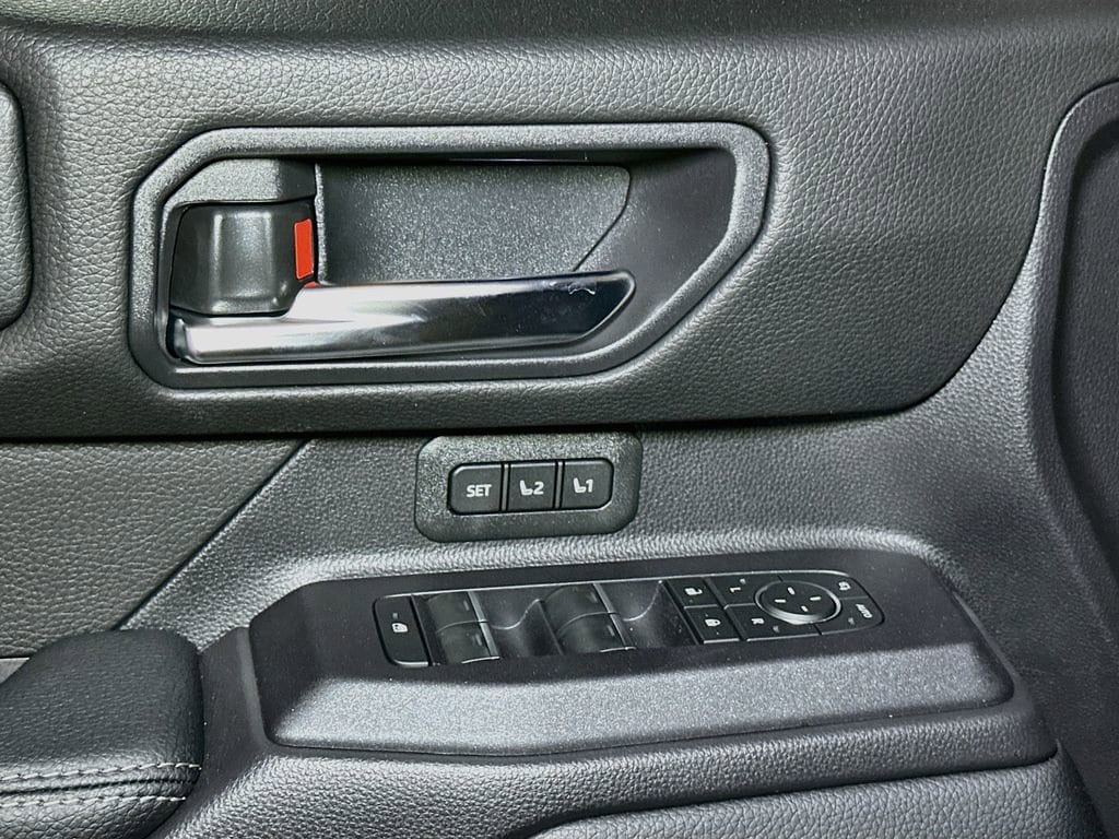 2026 Toyota Land Cruiser Base - Photo 12