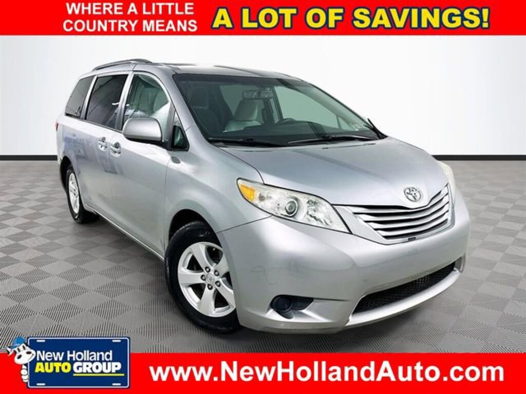 Used 2017 Toyota Sienna LE Passenger Van