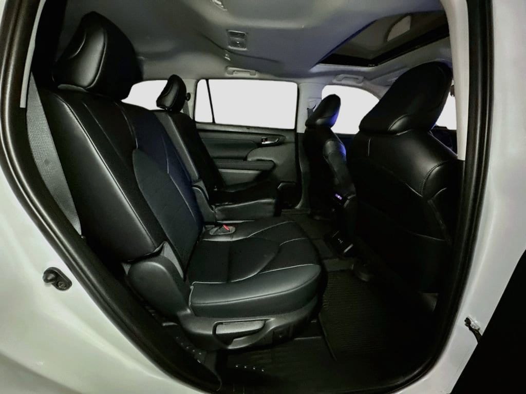 2023 Toyota Highlander XLE - Photo 36
