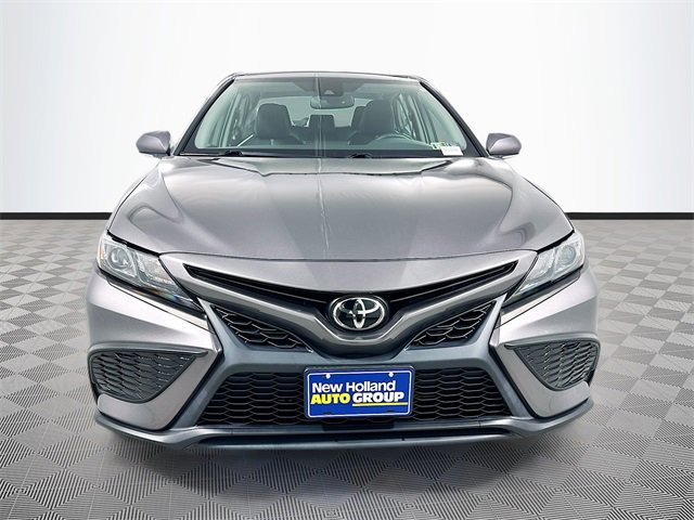 Used 2021 Toyota Camry SE with VIN 4T1T11AK5MU519071 for sale in New Holland, PA