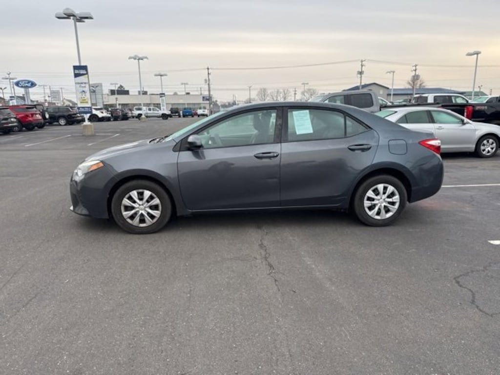 Used 2014 Toyota Corolla LE Sedan