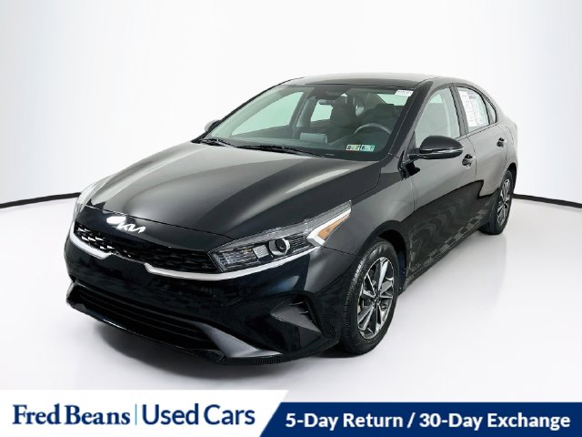 Used 2023 Kia Forte LXS Sedan