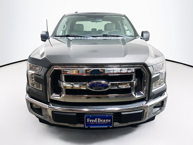 2017 Ford F-150 XLT photo 2