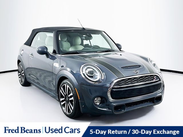 2019 MINI Convertible Cooper S Iconic's photo