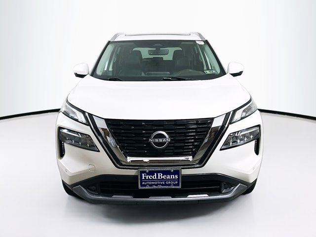 2022 Nissan Rogue SL photo 2