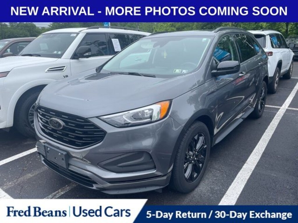 Used 2022 Ford Edge SE SUV