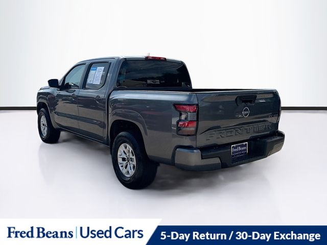 2024 Nissan Frontier SV photo 3