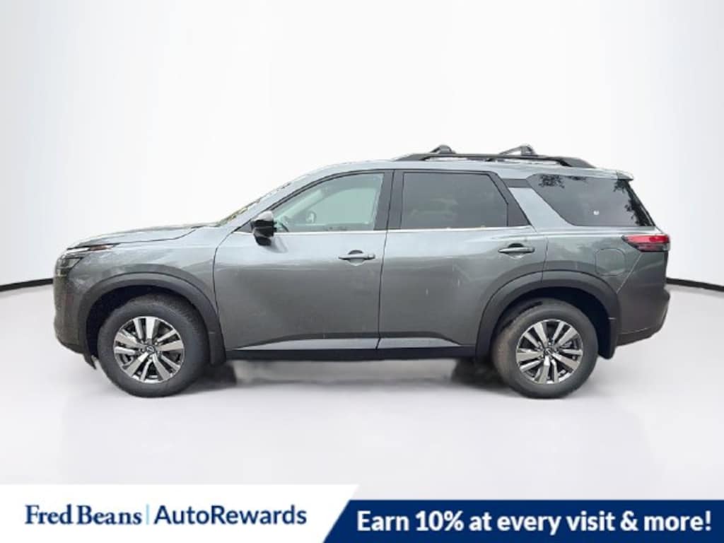 New 2026 Nissan Pathfinder SL SUV