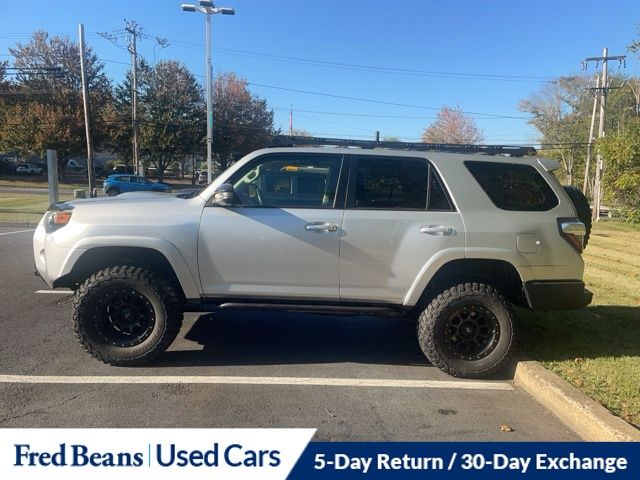 2014 Toyota 4Runner Trail photo 4