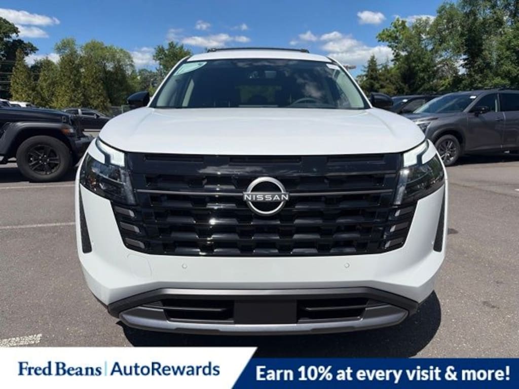 New 2026 Nissan Pathfinder SL SUV