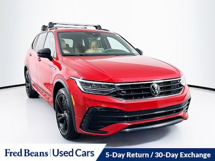 2024 Volkswagen Tiguan 2.0T SE R-Line Black