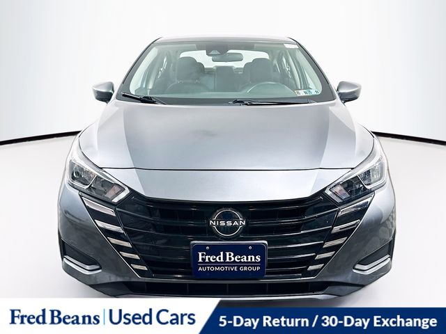 2023 Nissan Versa 1.6 SV photo 2