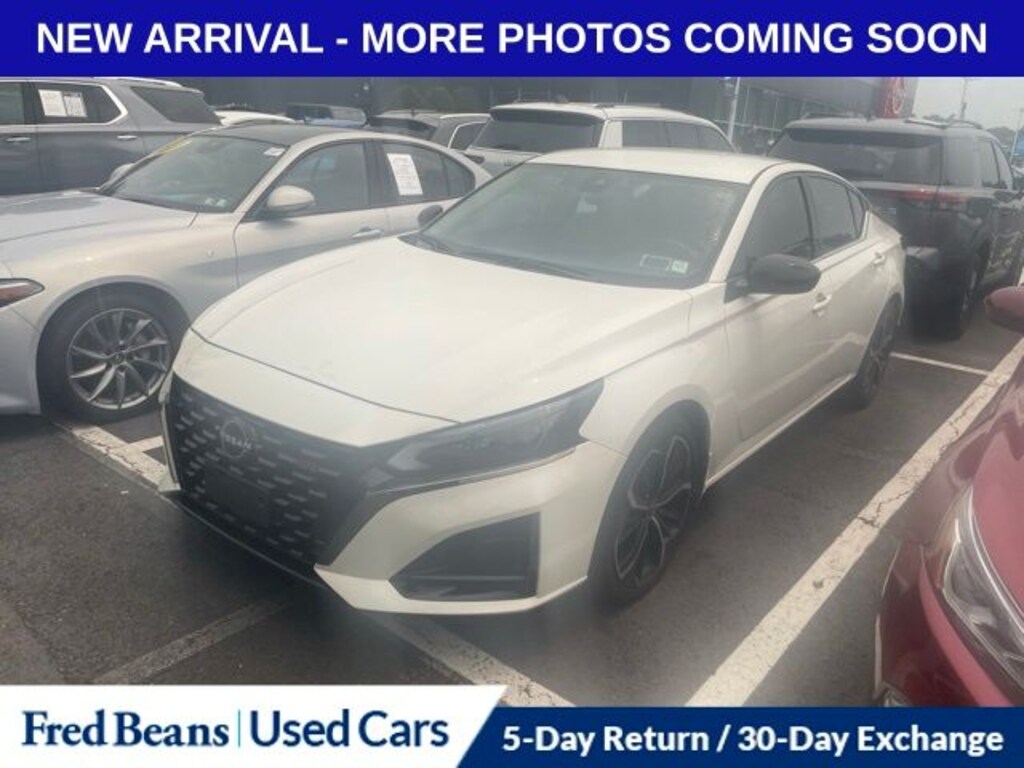 Used 2023 Nissan Altima 2.5 SR Sedan