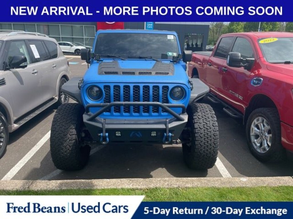 Used 2021 Jeep Gladiator Sport Truck Crew Cab