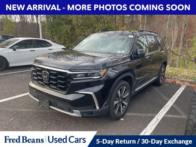2023 Honda Pilot Elite photo 2