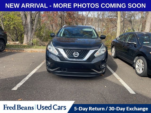 2017 Nissan Murano Platinum photo 2