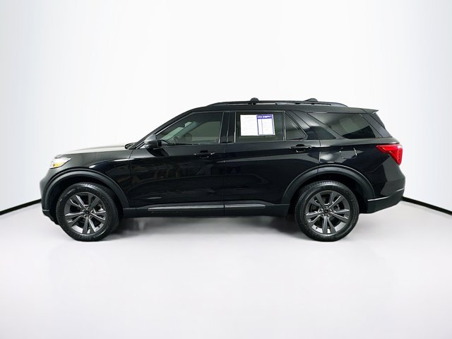 2021 Ford Explorer XLT photo 4
