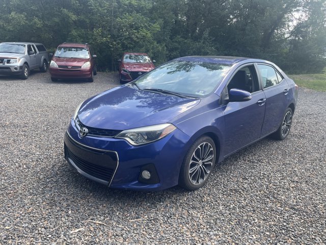 2015 Toyota Corolla L photo 3
