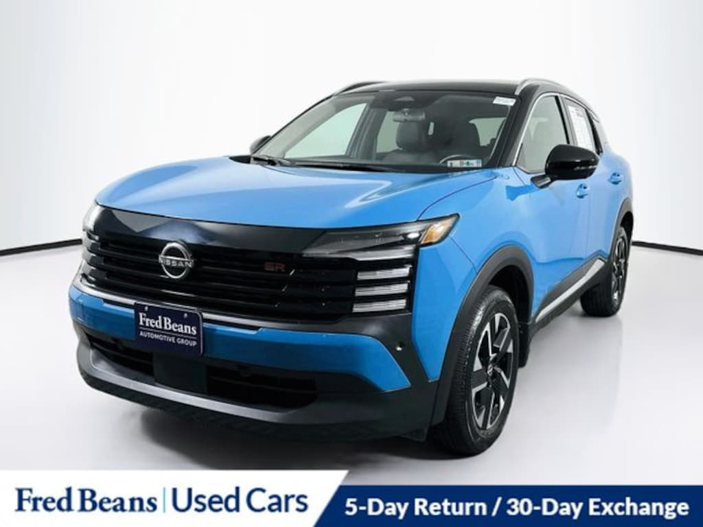 Used 2025 Nissan Kicks SR SUV