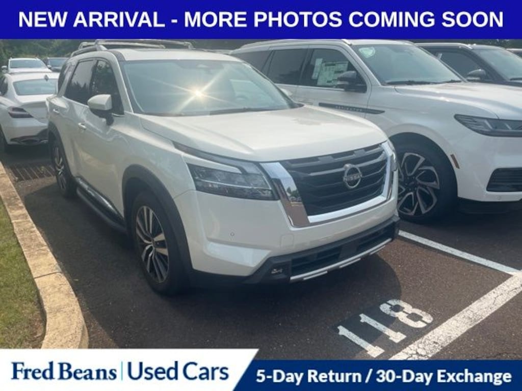 Used 2023 Nissan Pathfinder Platinum SUV