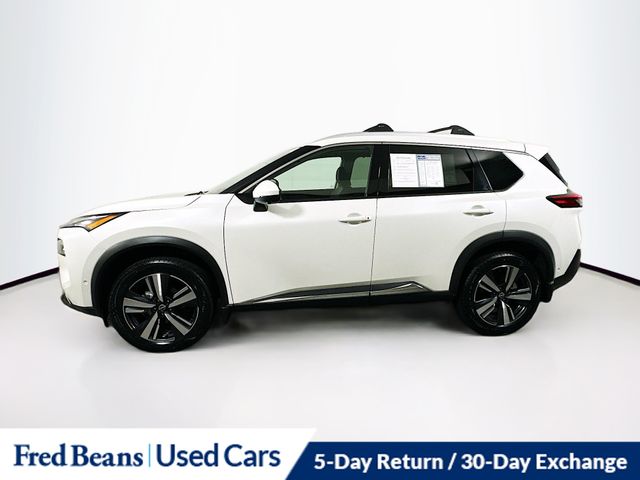 2023 Nissan Rogue SL photo 3