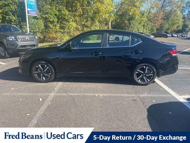 2024 Nissan Sentra SV photo 4