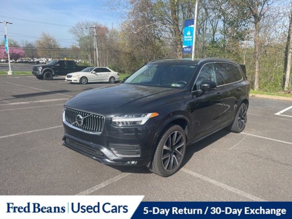 Used 2020 Volvo XC90 T6 Momentum SUV