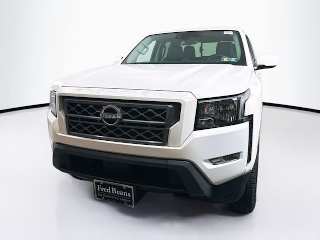 Used 2024 Nissan Frontier SV Truck Crew Cab