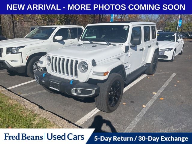 2022 Jeep Wrangler Unlimited Sahara 4xe photo 3