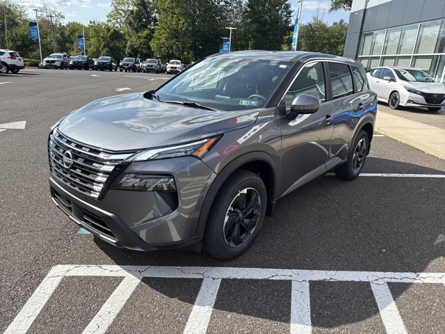 2026 Nissan Rogue SV photo 2