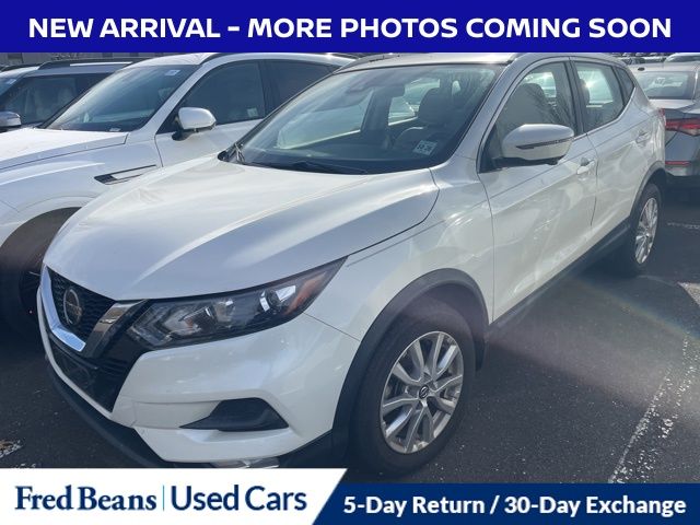 2021 Nissan Rogue Sport SV photo 3