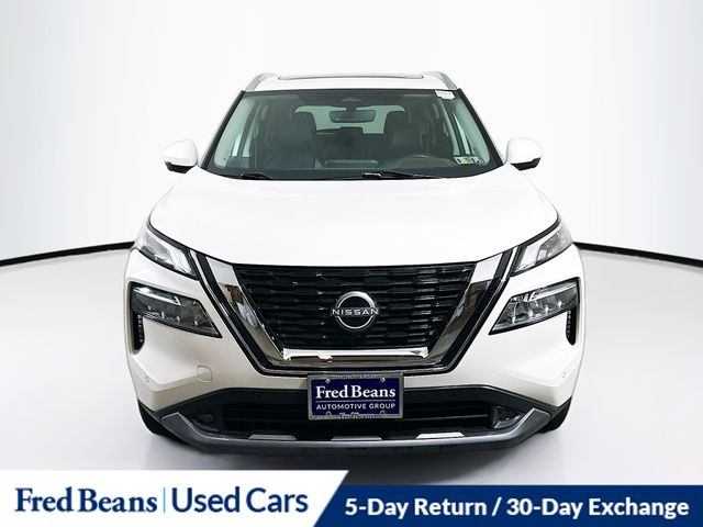 2022 Nissan Rogue SL photo 2