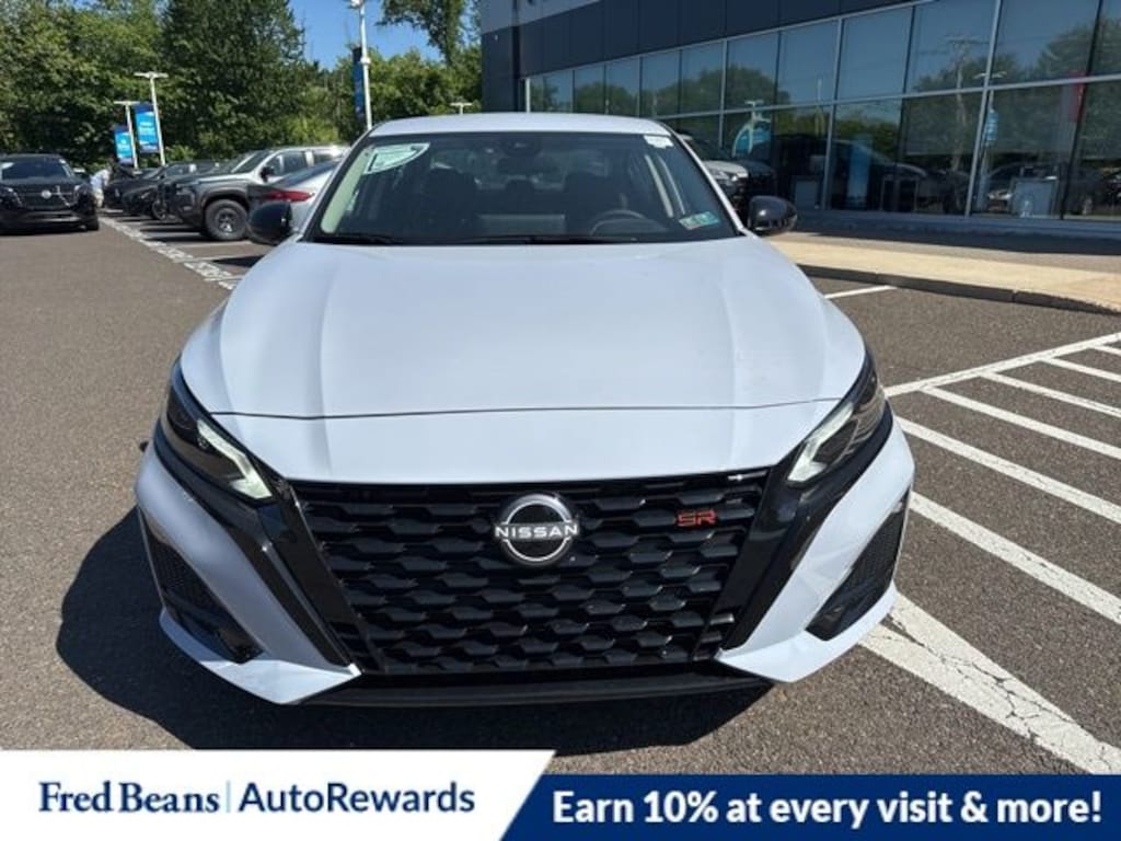 New 2026 Nissan Altima SR Sedan