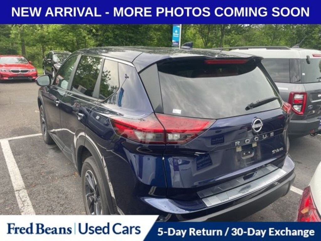 Used 2024 Nissan Rogue SV SUV