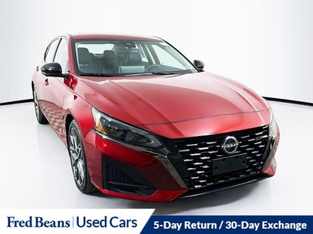 Used 2024 Nissan Altima 2.0 SR Sedan
