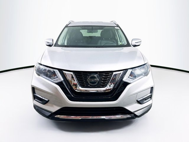 Used 2018 Nissan Rogue SV with VIN KNMAT2MV9JP561237 for sale in Doylestown, PA